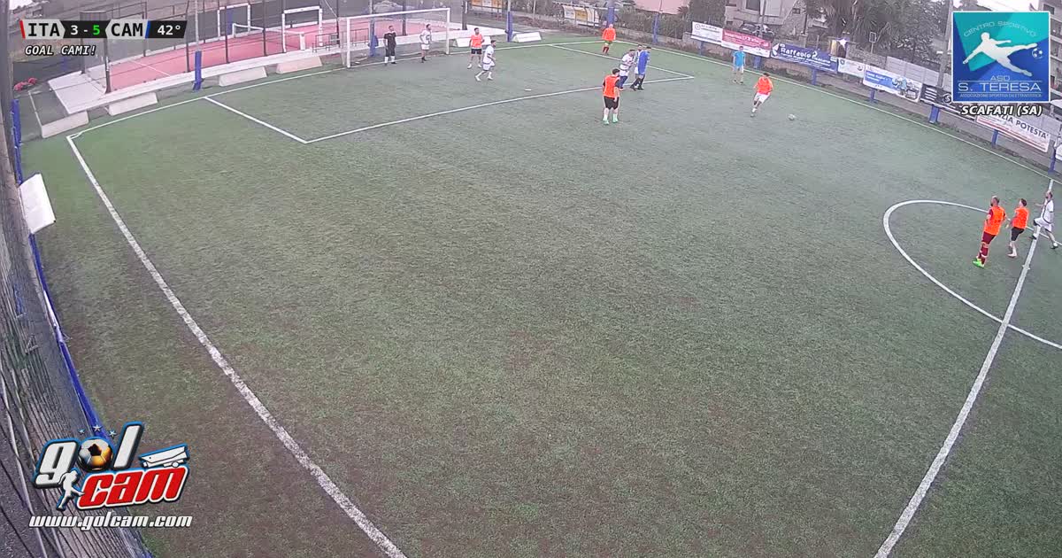 Gol in area