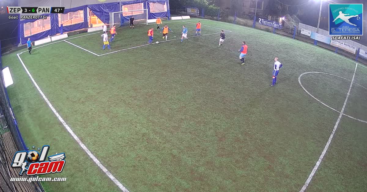 gol 2 dietro al centrocampo