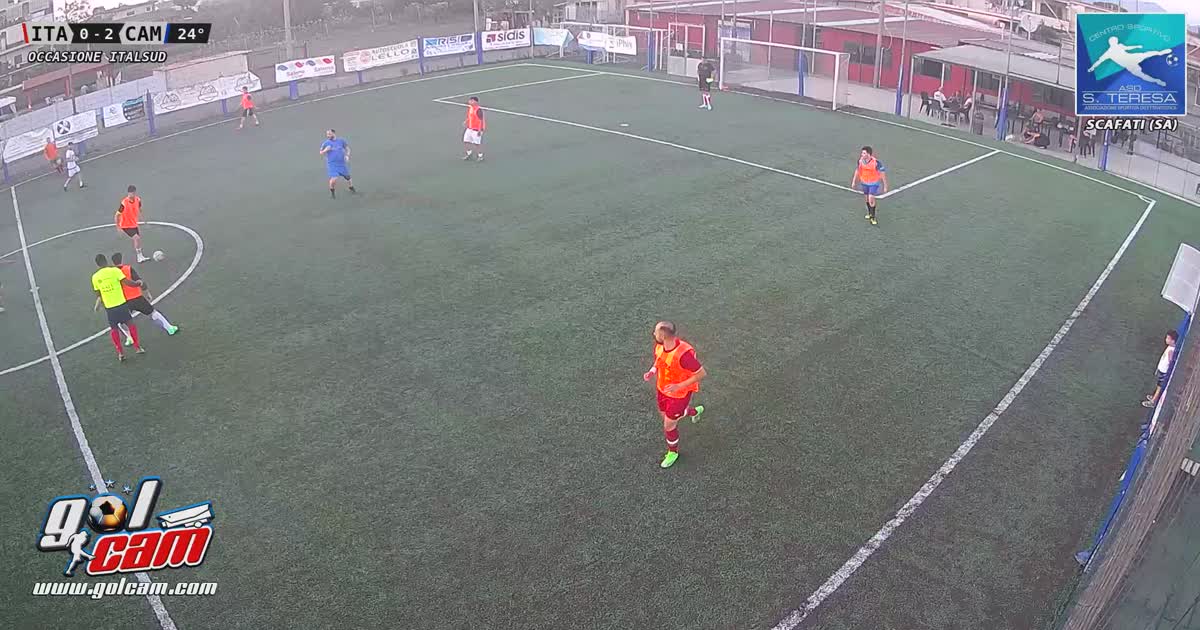 Tiro  da centrocampo 