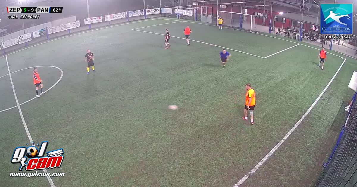 Bomba da centrocampo!!!