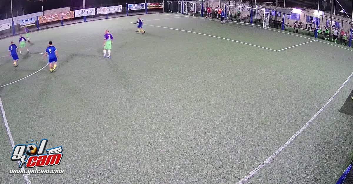 Assist man