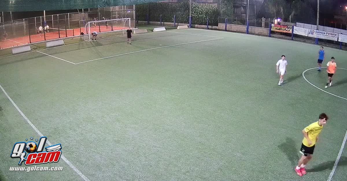 Goal di tacco