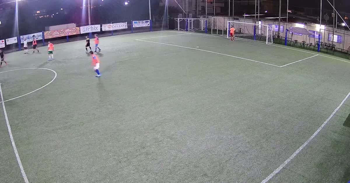 Assist man