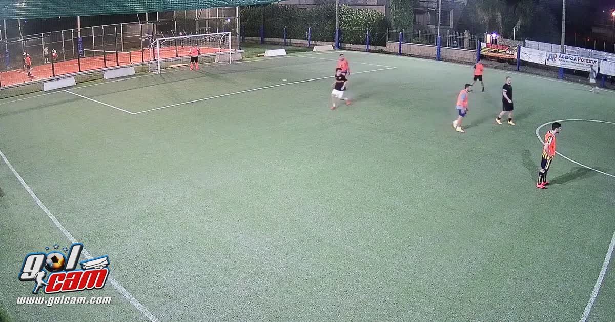 Drib e gol