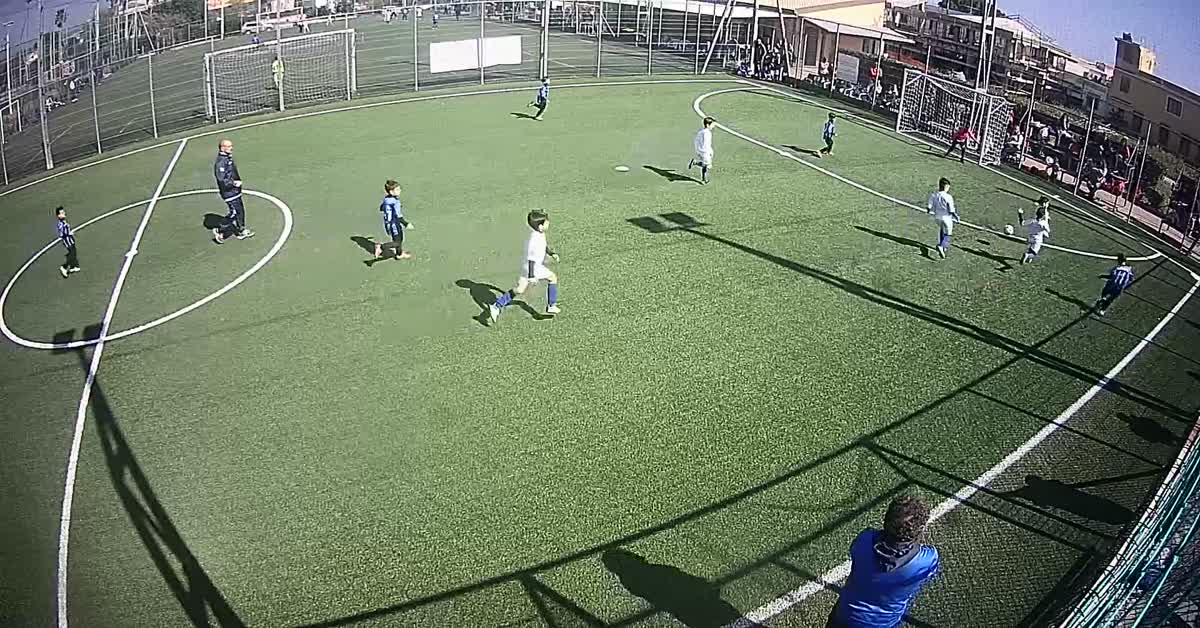 Thiago Italia  goal su ribattu