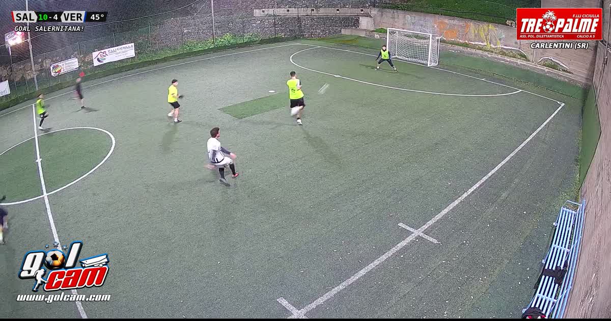 Smarcamento e gol