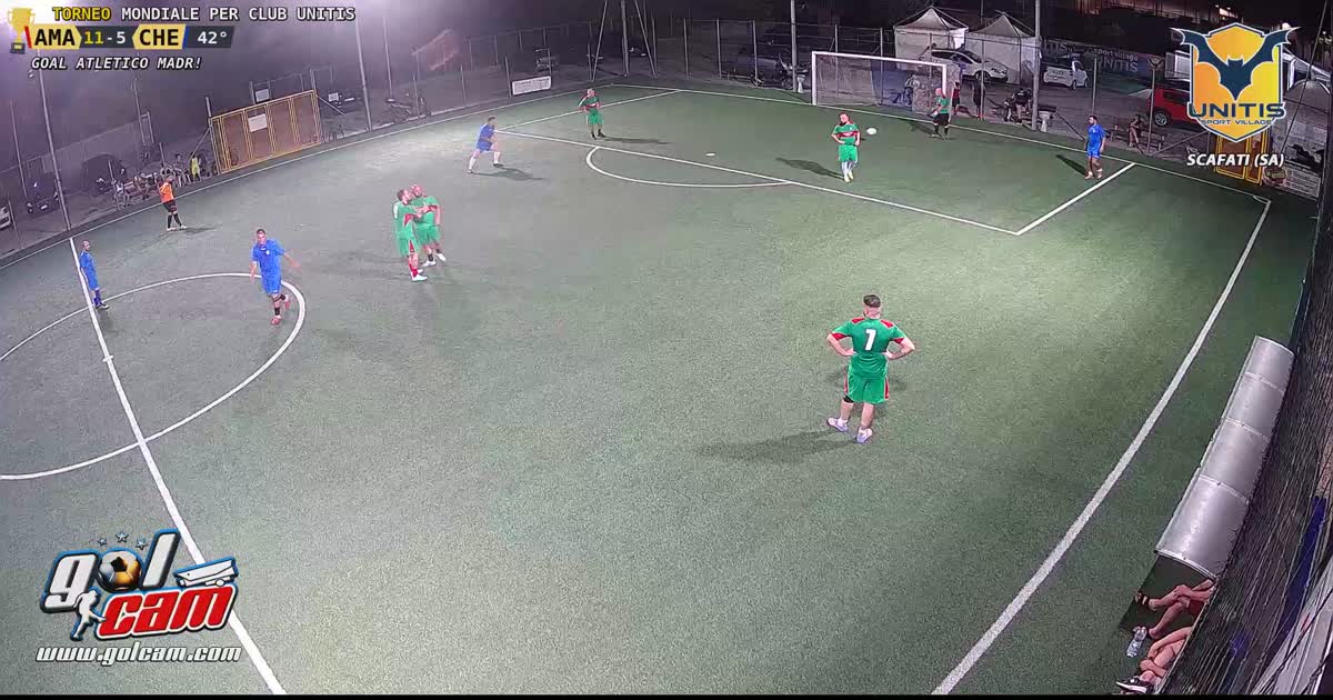 Gol mentre nunzio piange