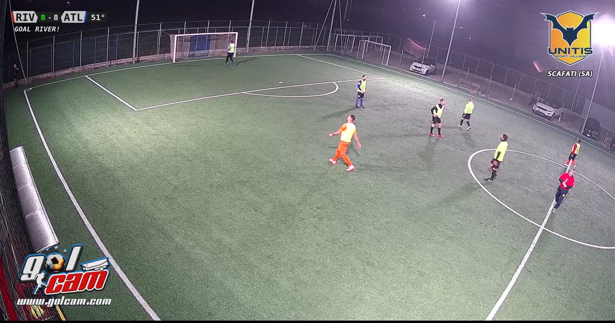 Girata e gol di sinistro 