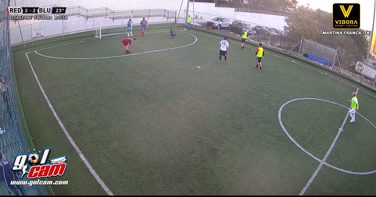 Doppio dribbling e gol 