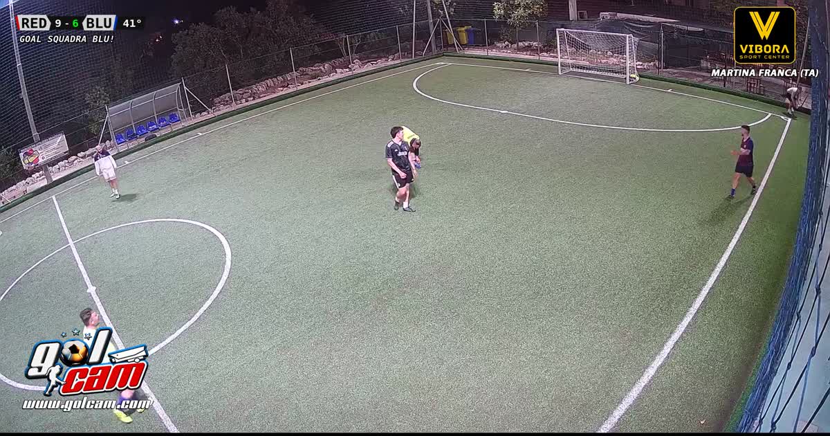 Scivolata con gol 