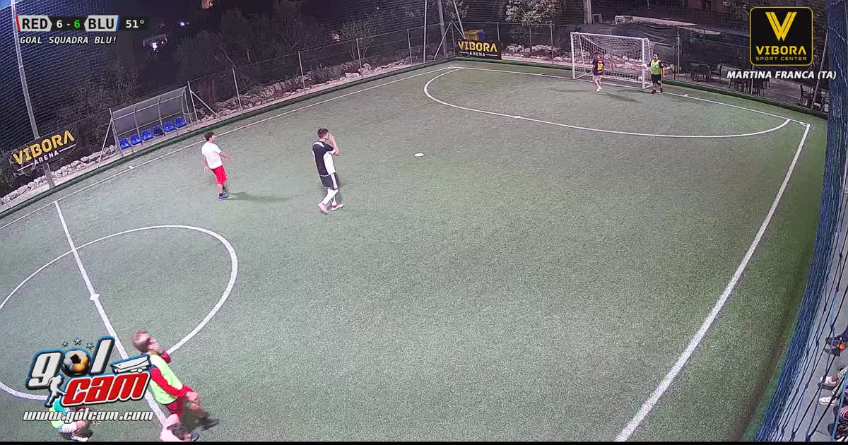 se lo fai con me ti meno