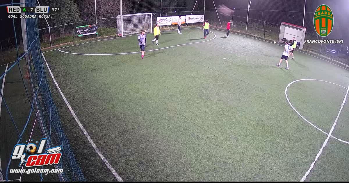 Passaggio da calcio d?angolo 